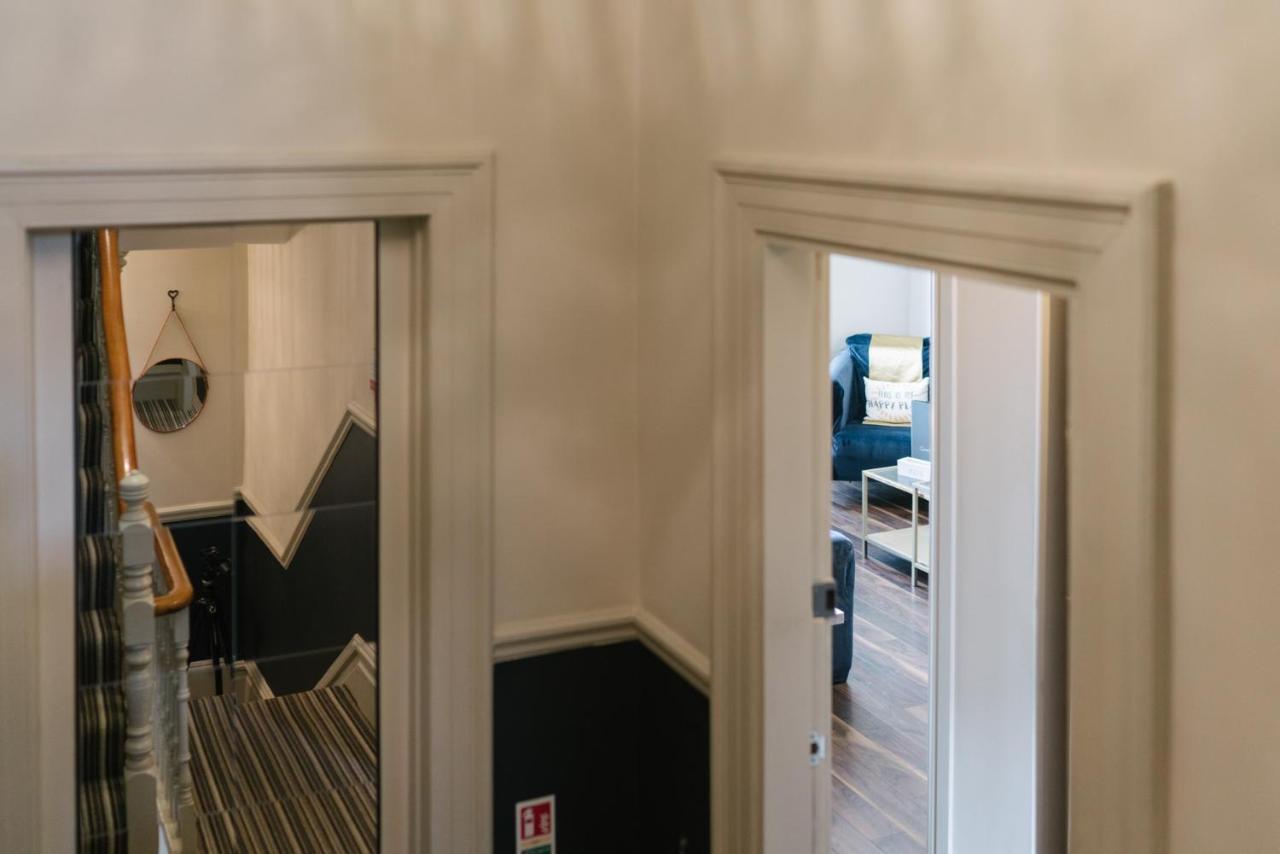 Bootham Crescent Apartments York Bagian luar foto