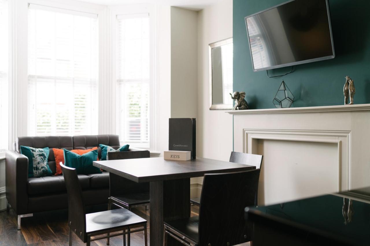 Bootham Crescent Apartments York Bagian luar foto